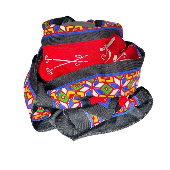 VINTAGE Glentex Multi-colored Wool Scarf White Ski Poles and Ski's - Picture 9 of 16